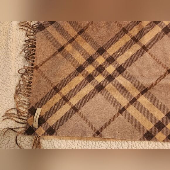 Burberry Scarf  - Picture 4 of 12